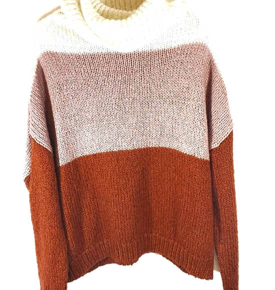 Rue21 Sweaters - Rue 21 knit sweater